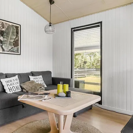 Stunning In With Kitchen *
